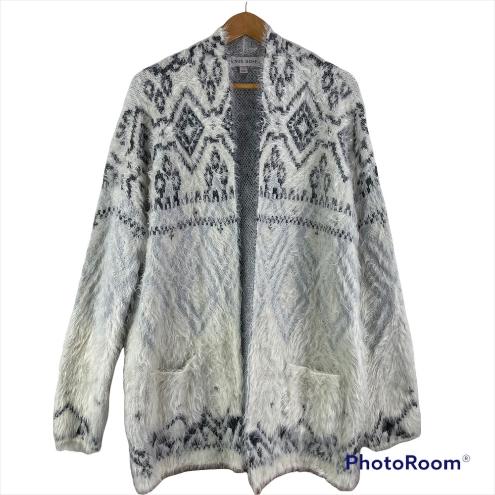 KNOX ROSE White/Gray/Black Furry/Fuzzy Cardigan Sweater Size Xlarge